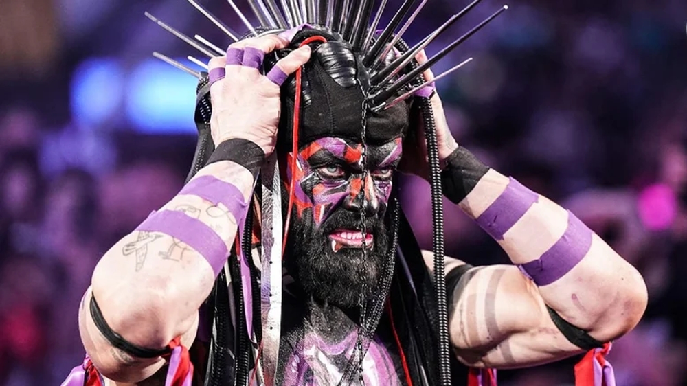 img of How to use pro wrestling’s ‘persona’ marketing tactics to attract more freelance clients